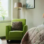 Haus Sonneck - Apartmenthaus - Sonnenterrasse Mit Grill - 1-8 Personen - Ruhige Lage Mit Blick Ueber شقة برونلاغ