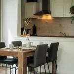 Haus Sonneck - Apartmenthaus - Sonnenterrasse Mit Grill - 1-8 Personen - Ruhige Lage Mit Blick Ueber شقة برونلاغ