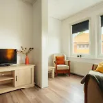 Haus Sonneck - Apartmenthaus - Sonnenterrasse Mit Grill - 1-8 Personen - Ruhige Lage Mit Blick Ueber *