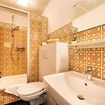 Haus Sonneck - Apartmenthaus - Sonnenterrasse Mit Grill - 1-8 Personen - Ruhige Lage Mit Blick Ueber