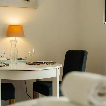 Haus Sonneck - Apartmenthaus - Sonnenterrasse Mit Grill - 1-8 Personen - Ruhige Lage Mit Blick Ueber Appartement *