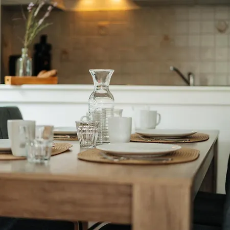 Haus Sonneck - Apartmenthaus - Sonnenterrasse Mit Grill - 1-8 Personen - Ruhige Lage Mit Blick Ueber *