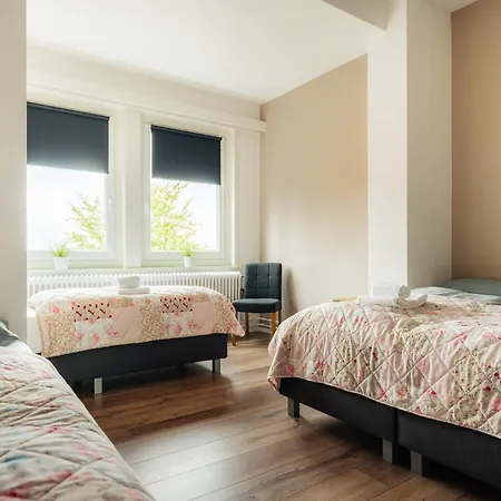 Haus Sonneck - Apartmenthaus - Sonnenterrasse Mit Grill - 1-8 Personen - Ruhige Lage Mit Blick Ueber Apartment *