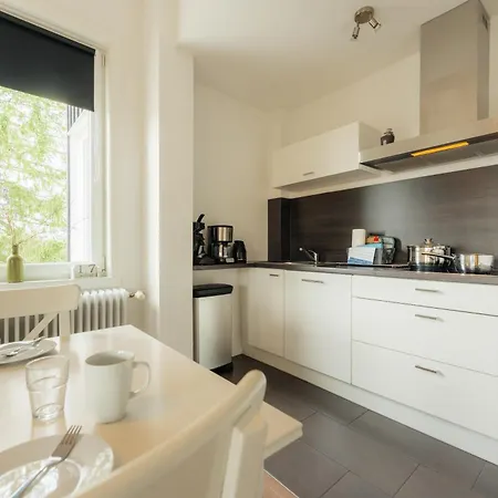Haus Sonneck - Apartmenthaus - Sonnenterrasse Mit Grill - 1-8 Personen - Ruhige Lage Mit Blick Ueber Apartment
