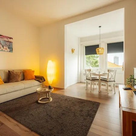 Haus Sonneck - Apartmenthaus - Sonnenterrasse Mit Grill - 1-8 Personen - Ruhige Lage Mit Blick Ueber * Braunlage