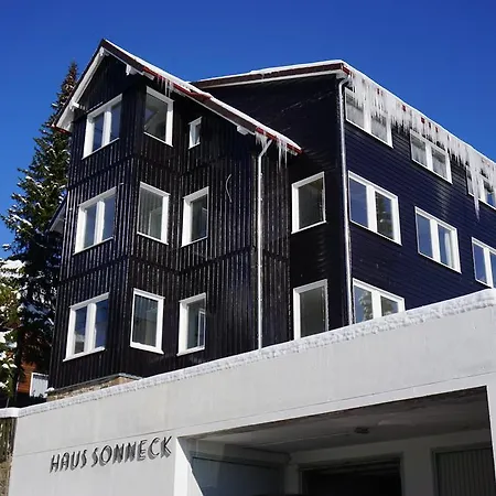 Haus Sonneck - Apartmenthaus - Sonnenterrasse Mit Grill - 1-8 Personen - Ruhige Lage Mit Blick Ueber