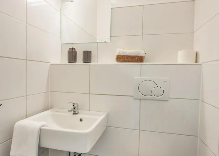 Haus Sonneck - Apartmenthaus - Sonnenterrasse Mit Grill - 1-8 Personen - Ruhige Lage Mit Blick Ueber Daire *