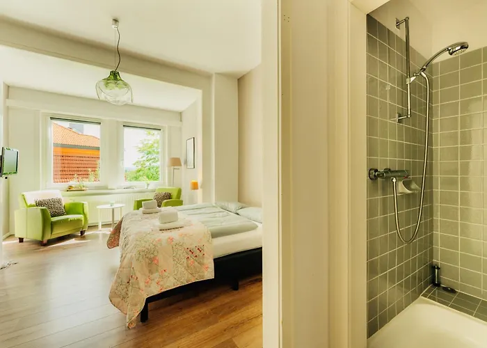 Haus Sonneck - Apartmenthaus - Sonnenterrasse Mit Grill - 1-8 Personen - Ruhige Lage Mit Blick Ueber * Braunlage