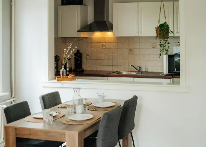 Haus Sonneck - Apartmenthaus - Sonnenterrasse Mit Grill - 1-8 Personen - Ruhige Lage Mit Blick Ueber Daire Braunlage