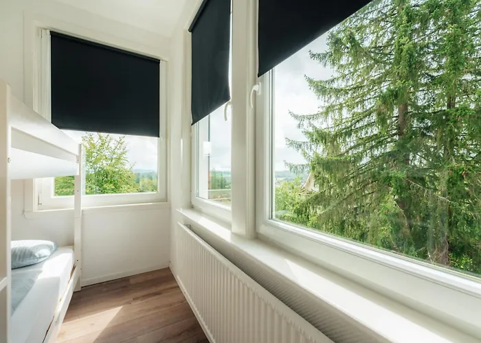 Haus Sonneck - Apartmenthaus - Sonnenterrasse Mit Grill - 1-8 Personen - Ruhige Lage Mit Blick Ueber