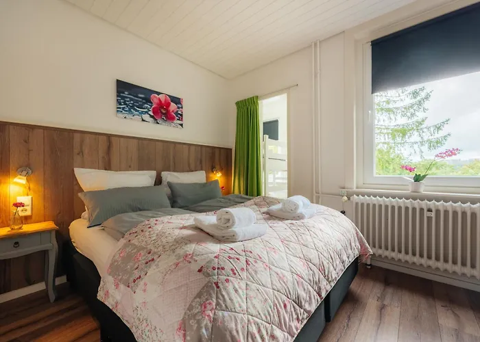 Haus Sonneck - Apartmenthaus - Sonnenterrasse Mit Grill - 1-8 Personen - Ruhige Lage Mit Blick Ueber Daire
