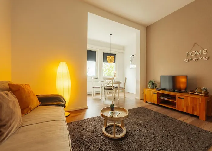 Haus Sonneck - Apartmenthaus - Sonnenterrasse Mit Grill - 1-8 Personen - Ruhige Lage Mit Blick Ueber Braunlage