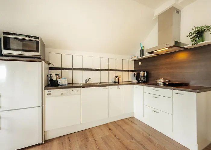 Haus Sonneck - Apartmenthaus - Sonnenterrasse Mit Grill - 1-8 Personen - Ruhige Lage Mit Blick Ueber Daire Braunlage